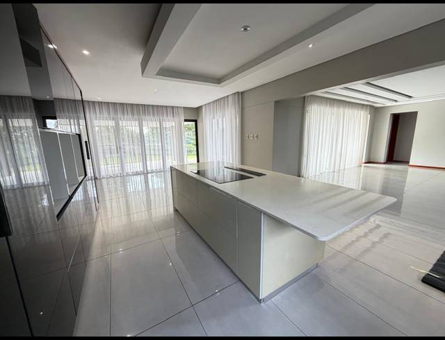 5 BEDROOM FREESTANDING TO LET IN HILLTOP PRIVATE ESTATE